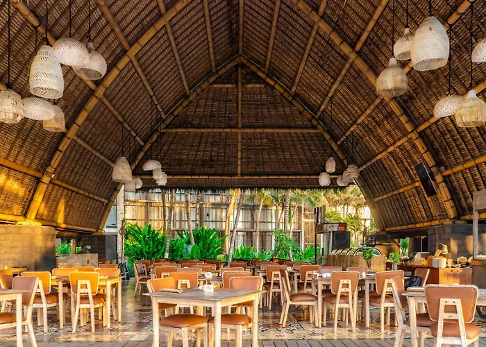 Resort Wyndham Tamansari Jivva Resort Bali Siyut