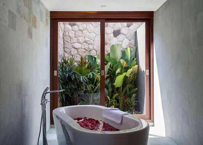 Wyndham Tamansari Jivva Resort Bali 5*